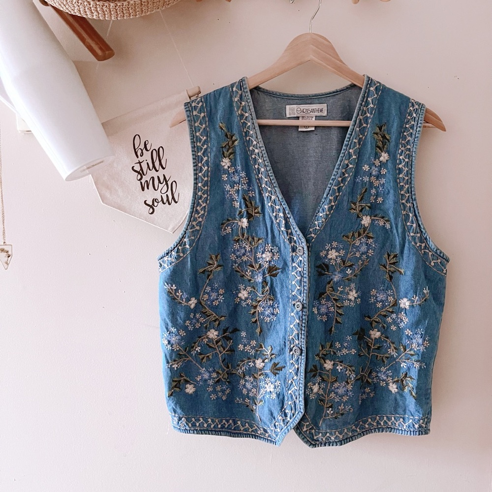 vintage vest Chrisantheme size L embroidered floral denim 90s granny core